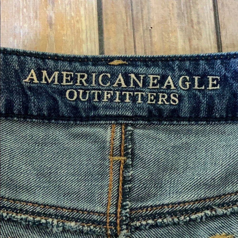 American Eagle Distressed Shorts - Picture 6 of 7